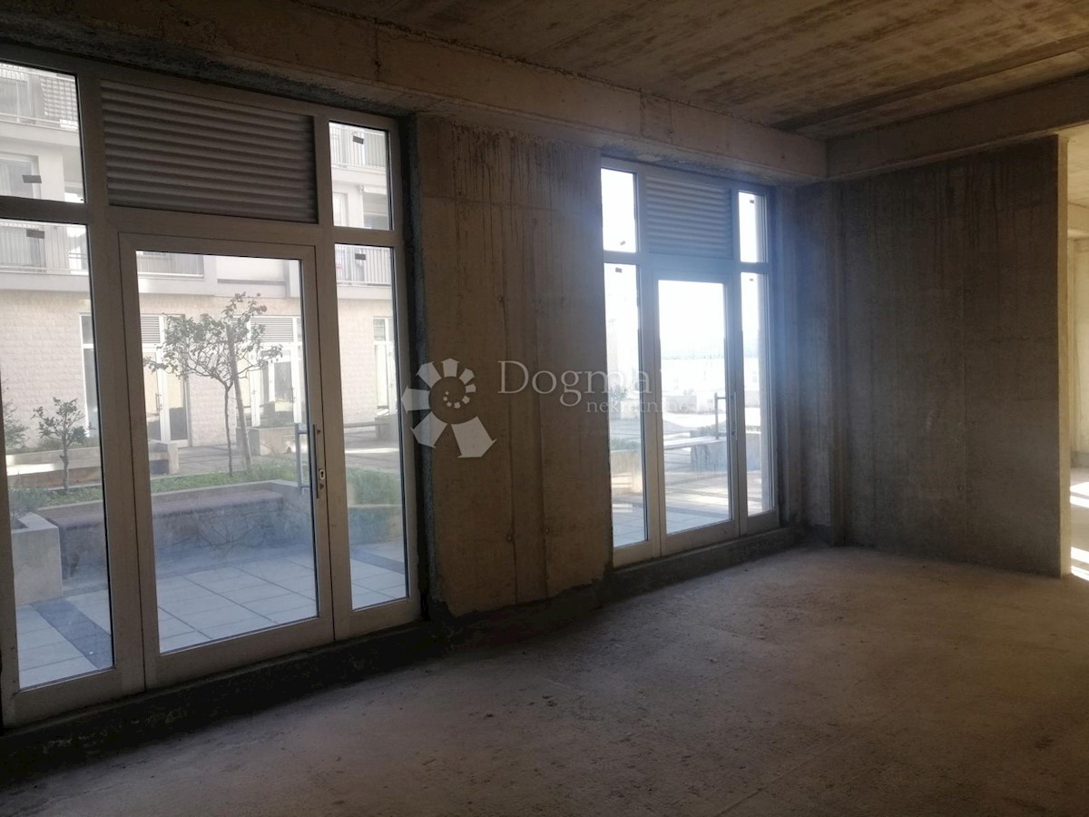 Locale commerciale Krnjevo, Rijeka, 89,67m2