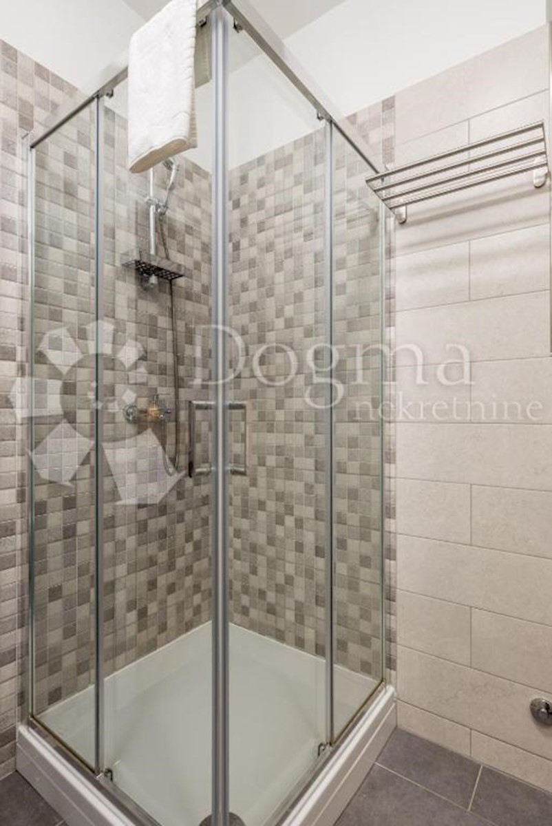 Allogio Centar, Rijeka, 136m2