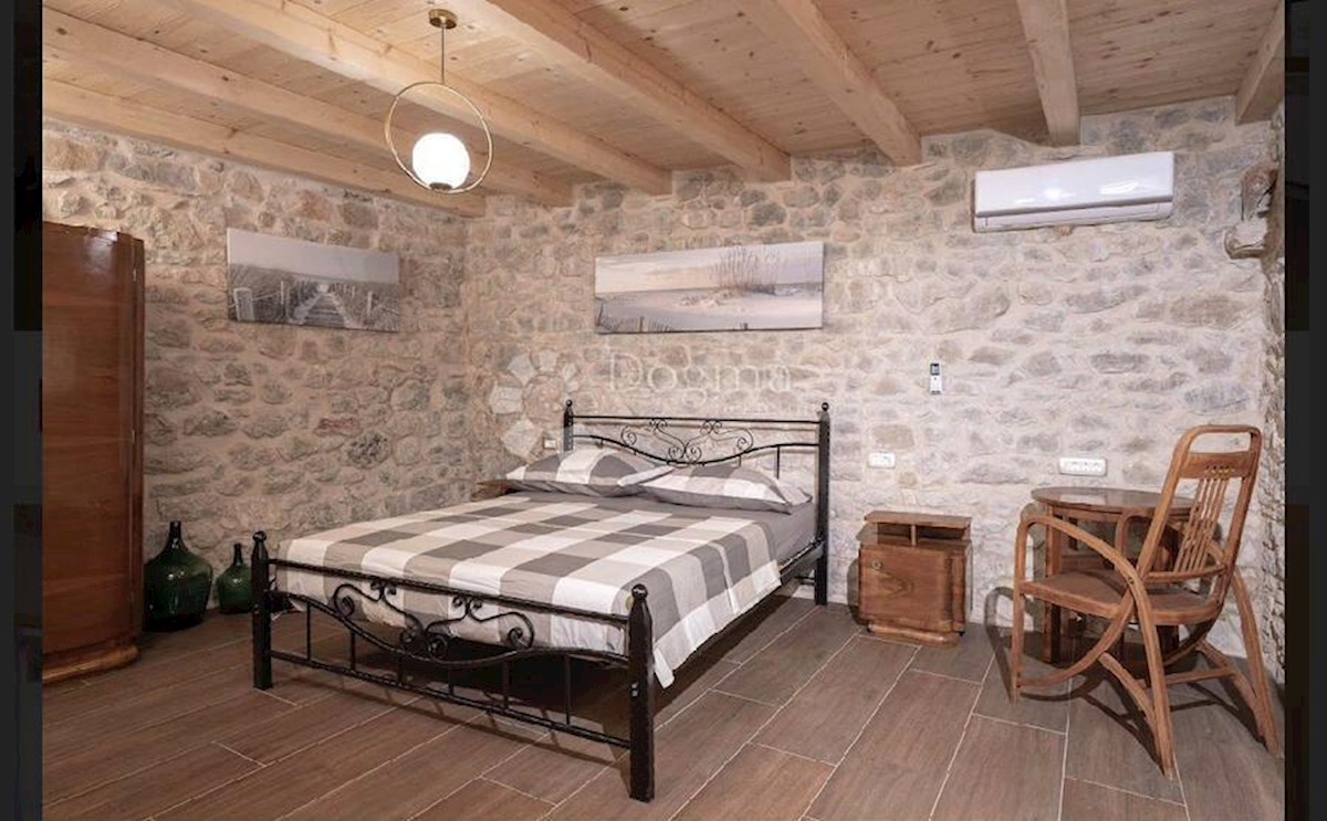 Casa Dol, Stari Grad, 140m2