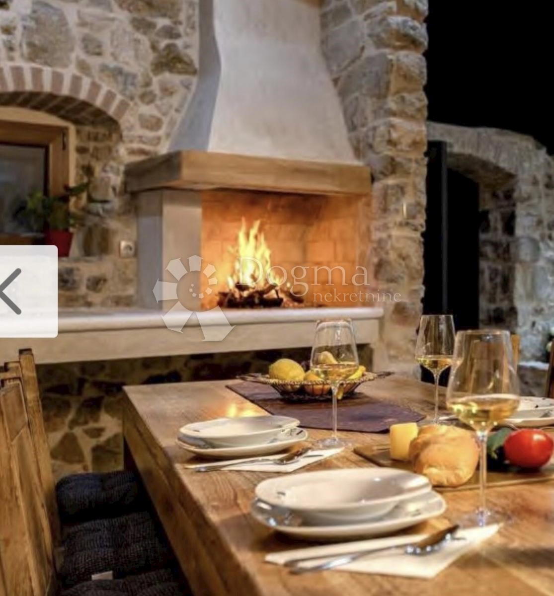 Casa Dol, Stari Grad, 140m2