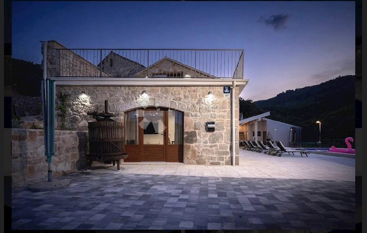 Casa Dol, Stari Grad, 140m2