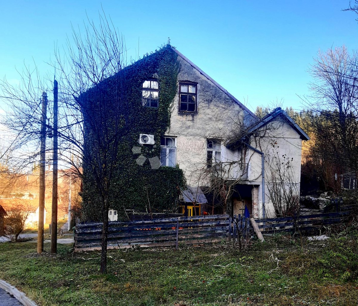 Casa Vrbovsko, 330m2