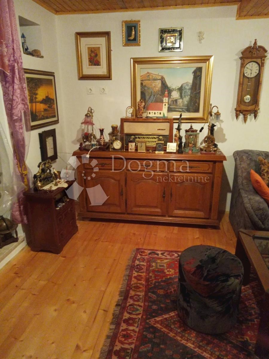 Casa Jurići, Žminj, 93m2