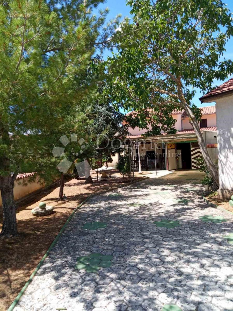 Casa Jurići, Žminj, 93m2