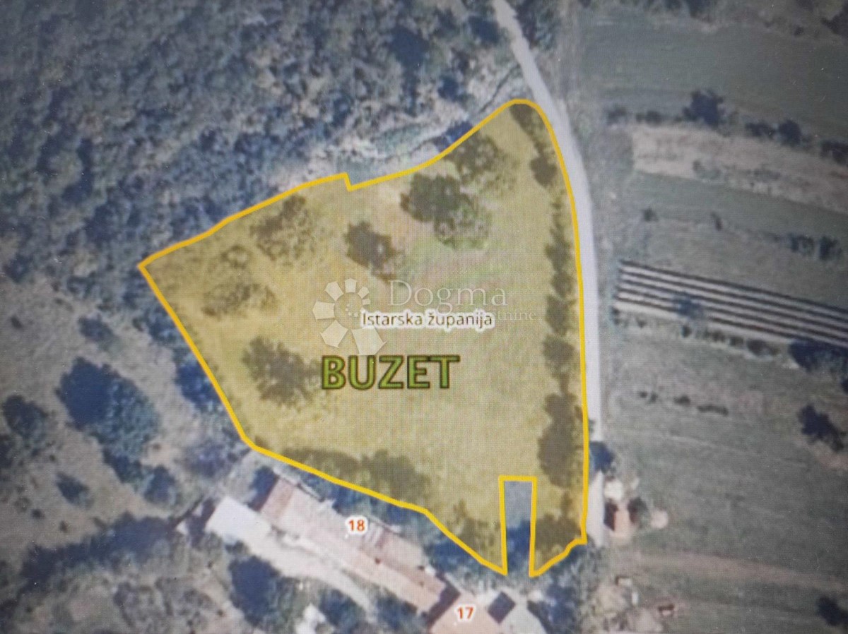 Terreno Buzet, 1.276m2