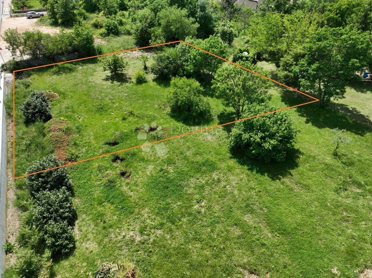 Terreno Labin, 1.606m2