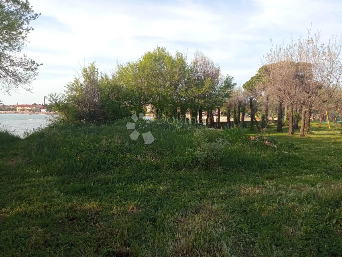 Terreno Zambratija, Umag, 1.777m2