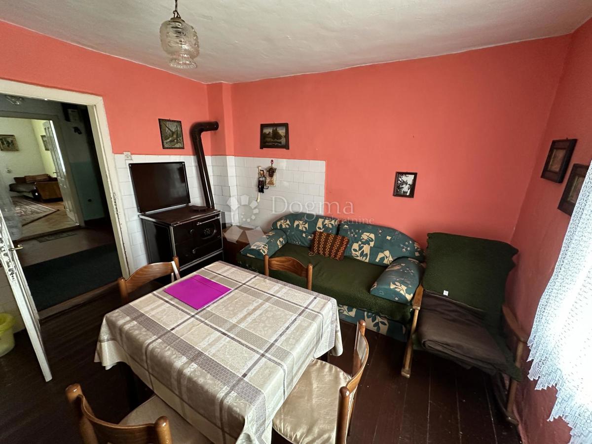 Casa Centar, Gospić, 185m2