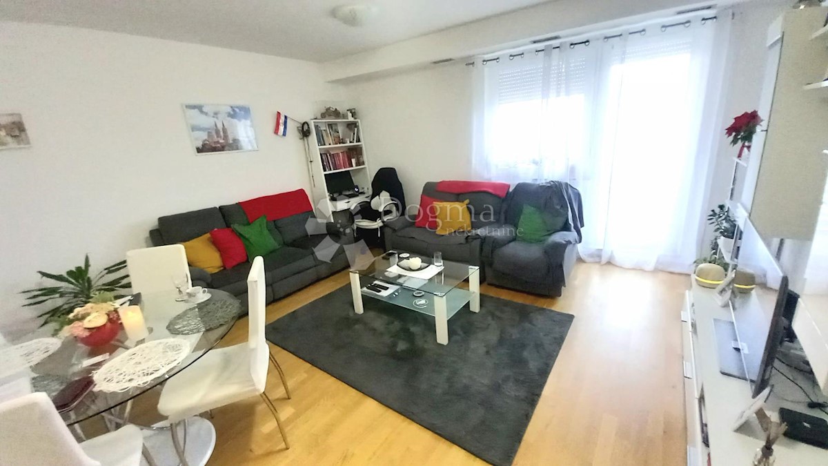 Allogio Dugo Selo - Centar, Dugo Selo, 88m2