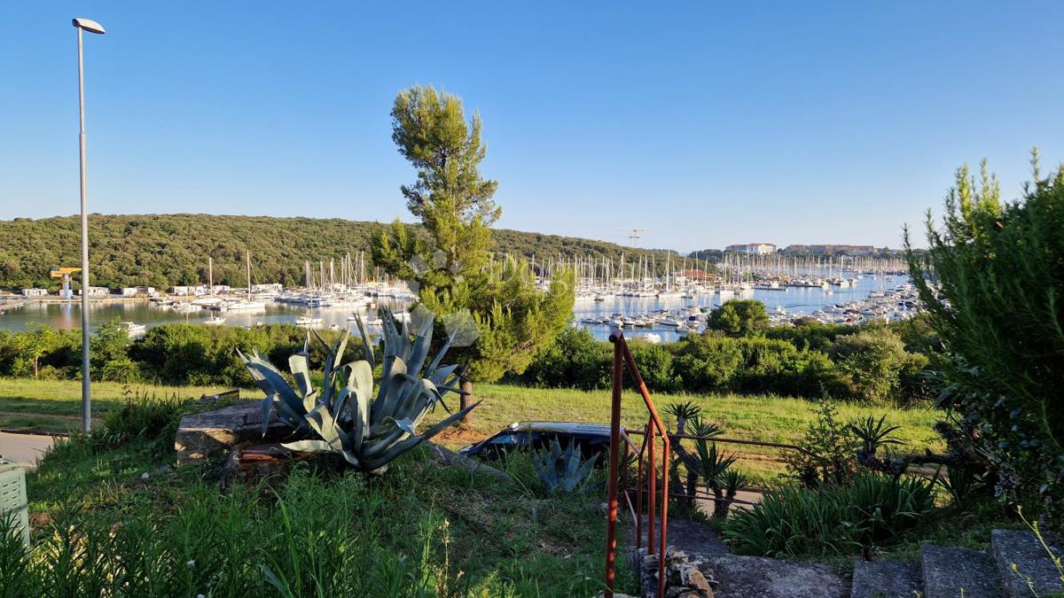 Appartamento con terrazza e la vista più bella di Pola