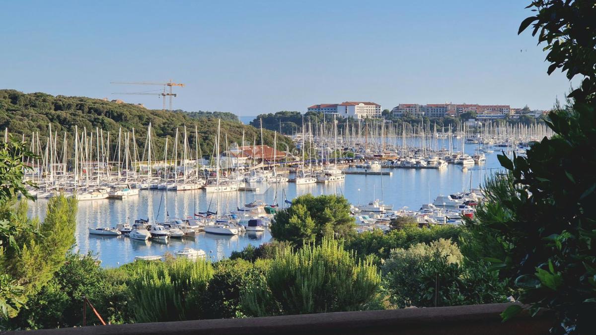 Appartamento con terrazza e la vista più bella di Pola