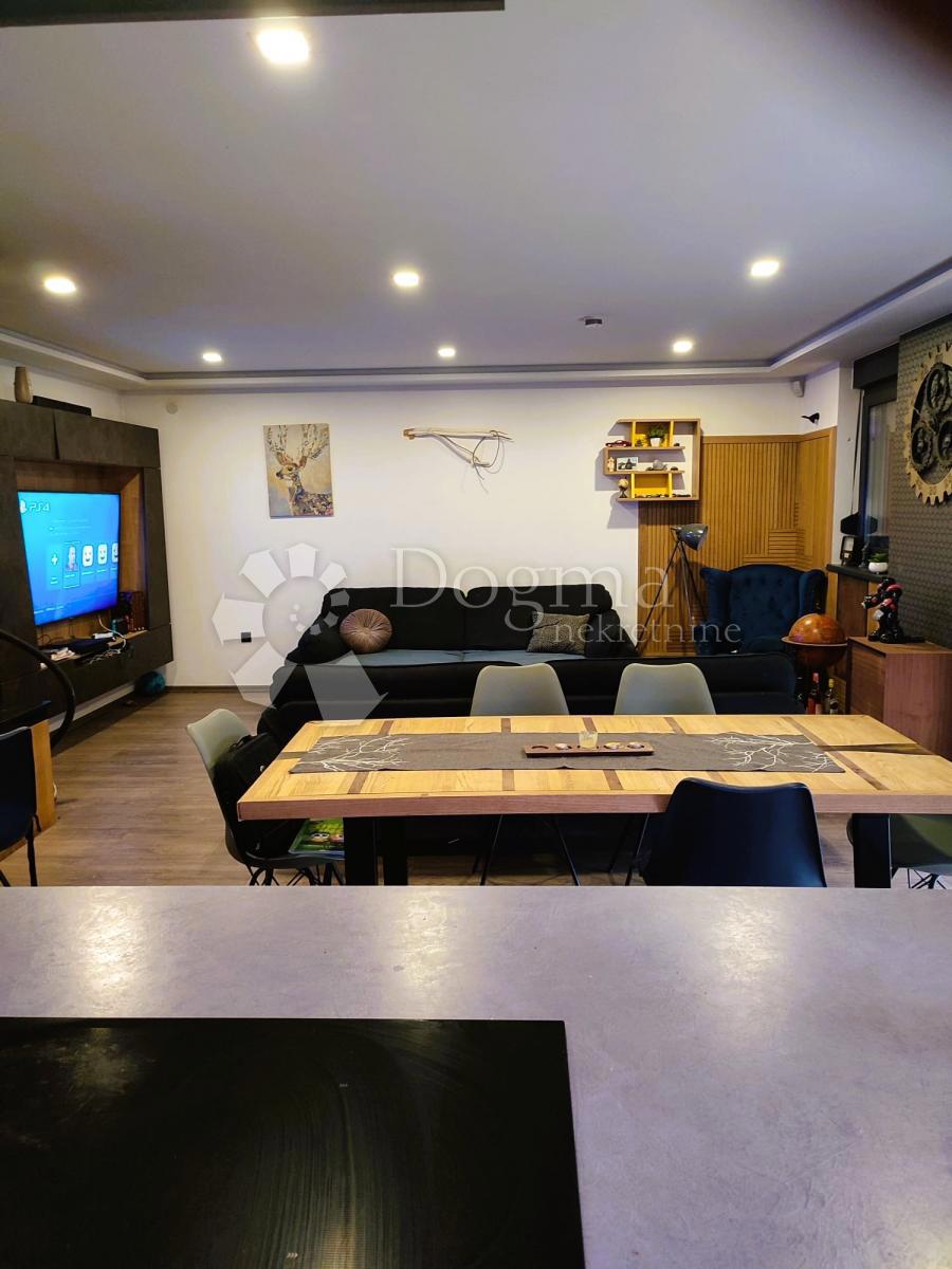 Casa Sračinec, 304m2