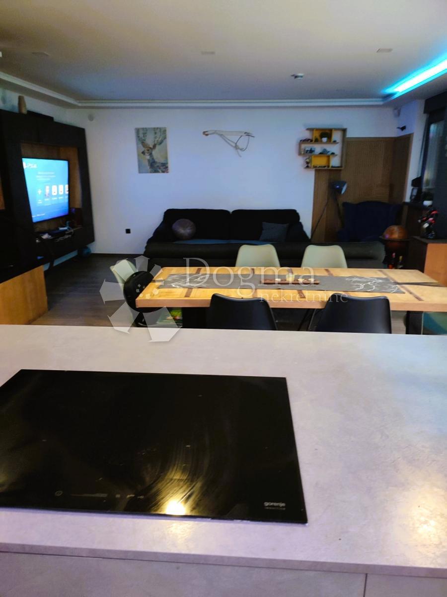 Casa Sračinec, 304m2