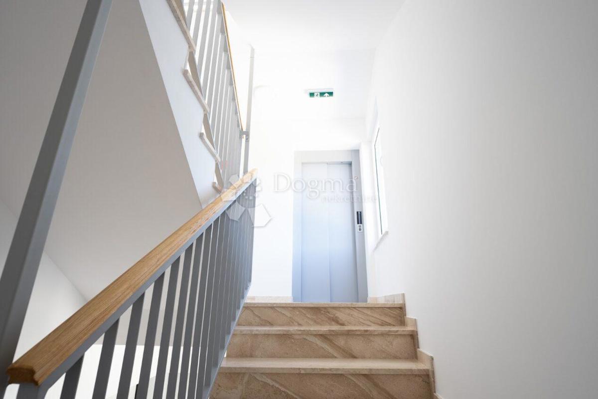 Allogio Petrčane, Zadar - Okolica, 111,78m2