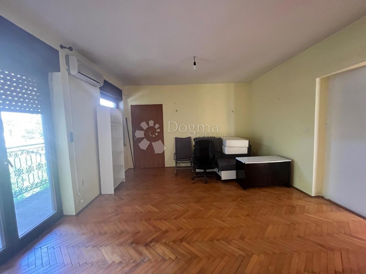 Casa Zamet, Rijeka, 500m2