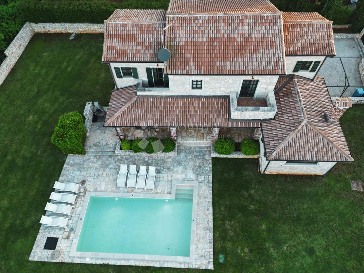 Casa Heraki, Sveti Lovreč, 199m2