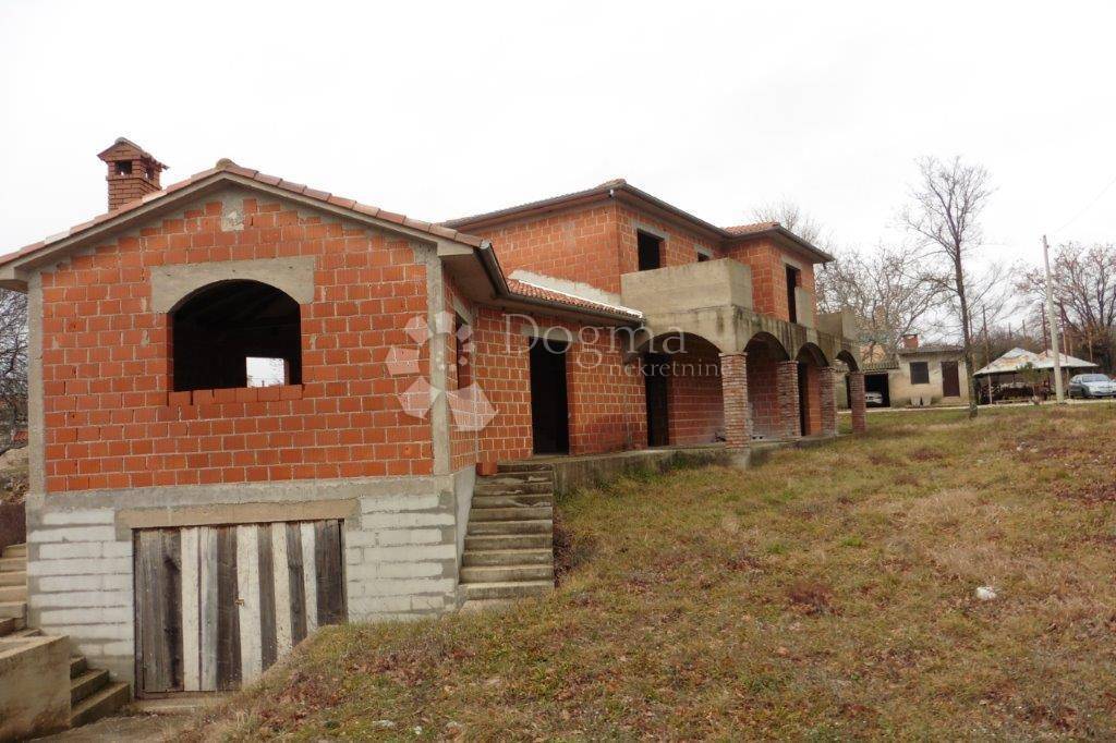 Casa Juršići, Svetvinčenat, 220m2