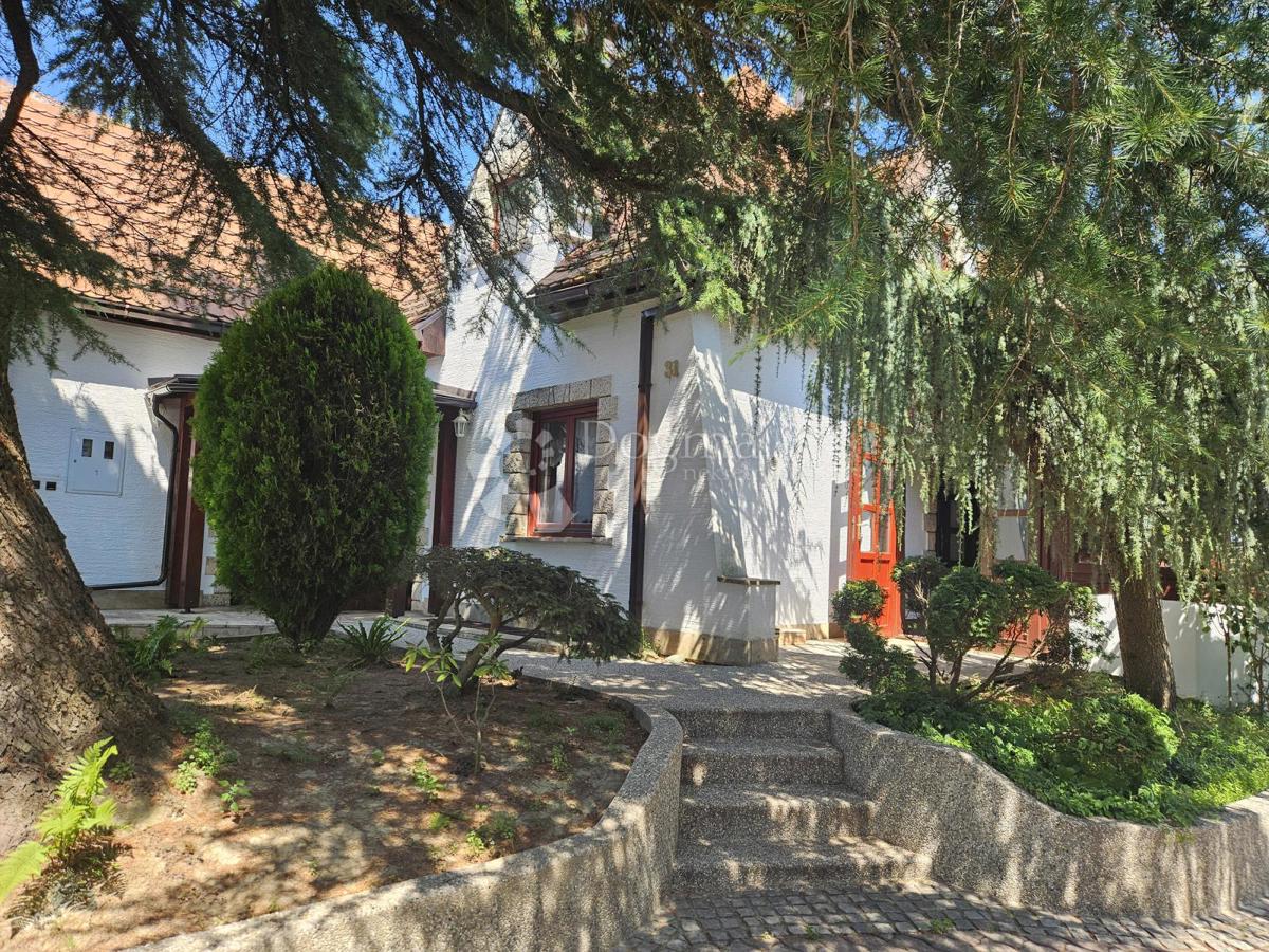 Casa Gornji Kuršanec, Nedelišće, 360m2