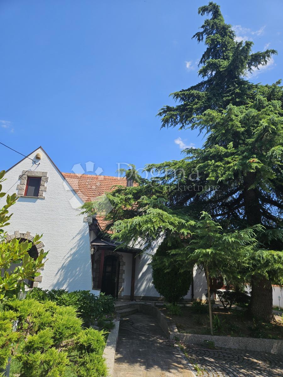 Casa Gornji Kuršanec, Nedelišće, 360m2