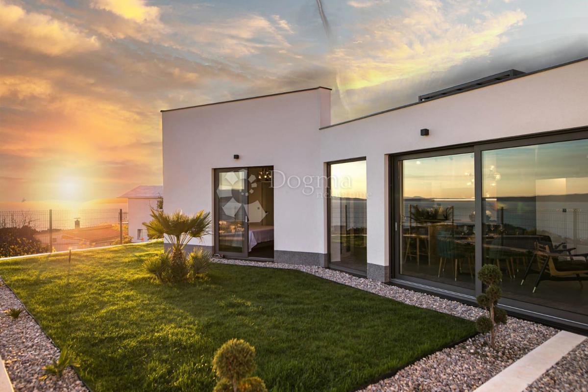 Casa Strožanac, Podstrana, 106,57m2