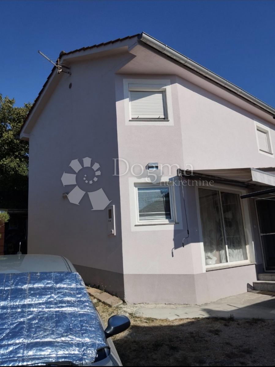 Casa Veli Brgud, Matulji, 99m2