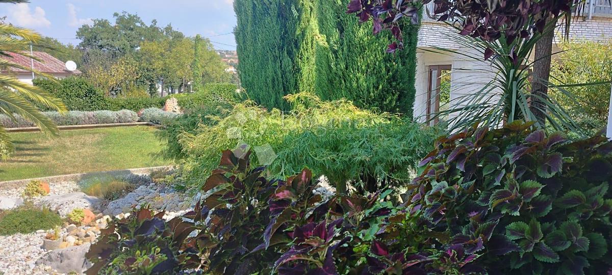 Casa Malinska, Malinska-Dubašnica, 640m2