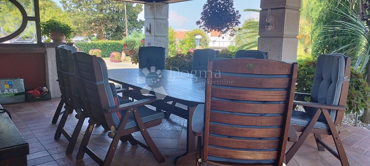 Casa Malinska, Malinska-Dubašnica, 640m2