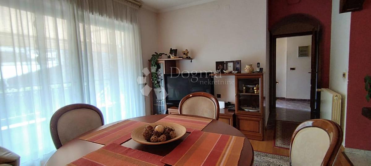 Casa Malinska, Malinska-Dubašnica, 640m2