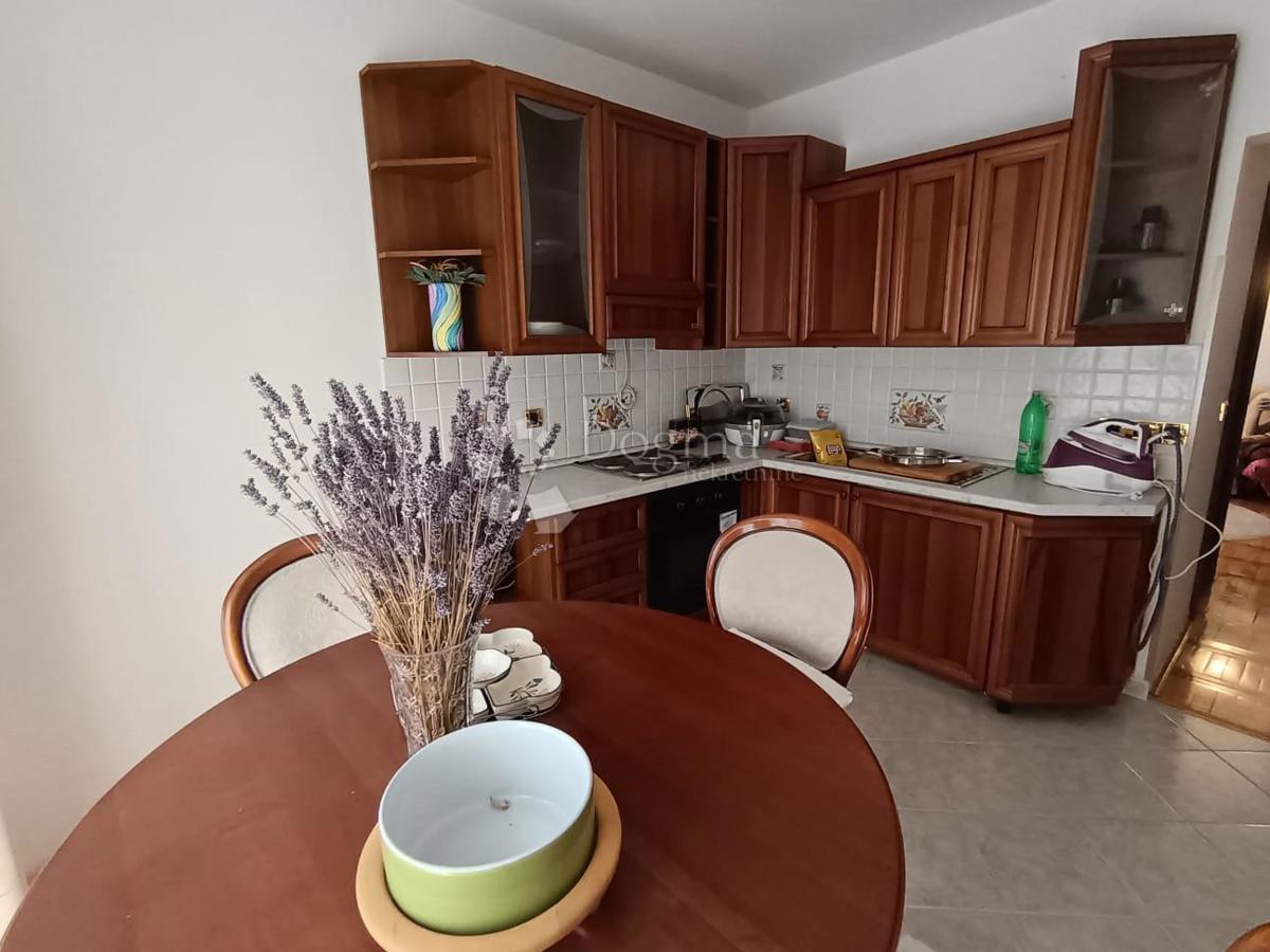 Casa Malinska, Malinska-Dubašnica, 640m2