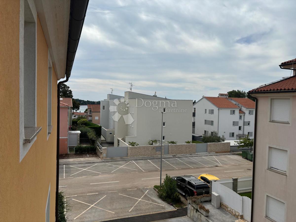 Allogio Karigador, Brtonigla, 81m2