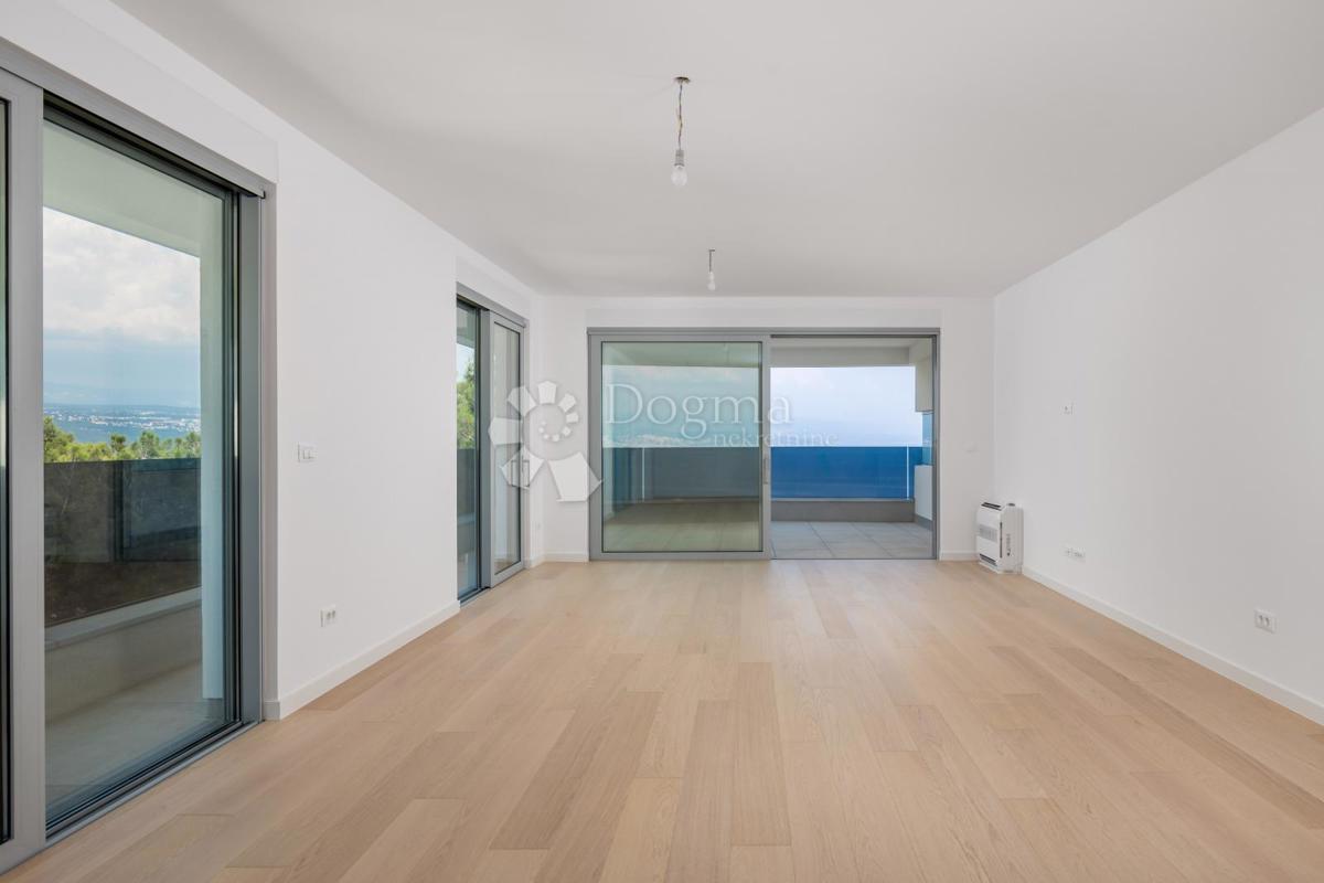 Allogio Opatija - Centar, Opatija, 107,41m2