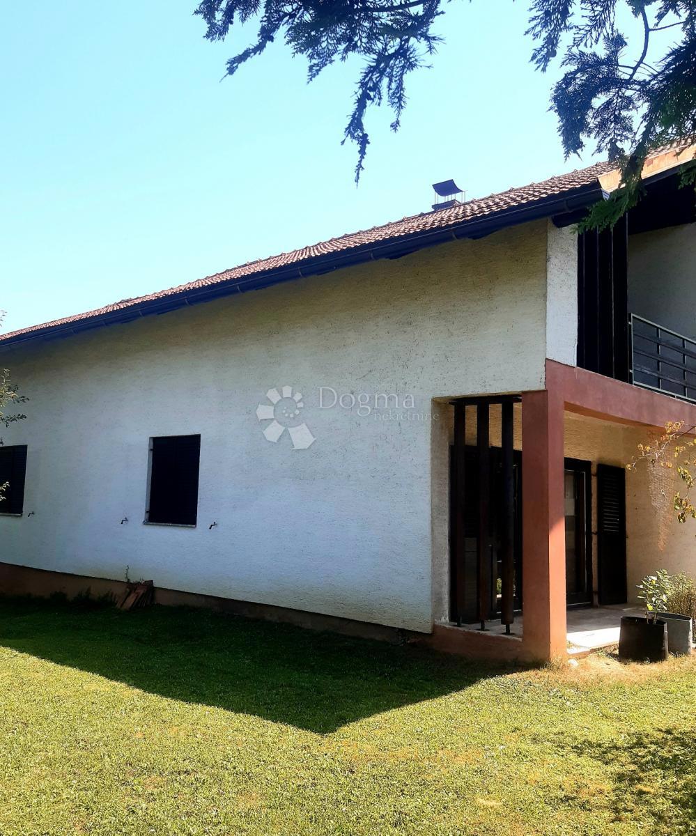 Casa Ogulin, 350m2