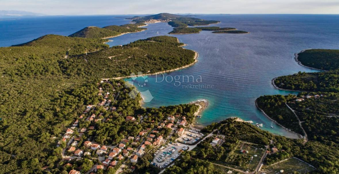 Terreno Artatore, Mali Lošinj, 891m2