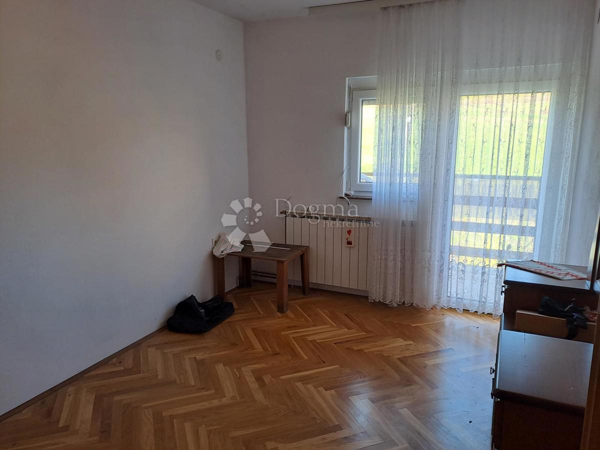 Casa Jošavica, Petrinja, 597m2