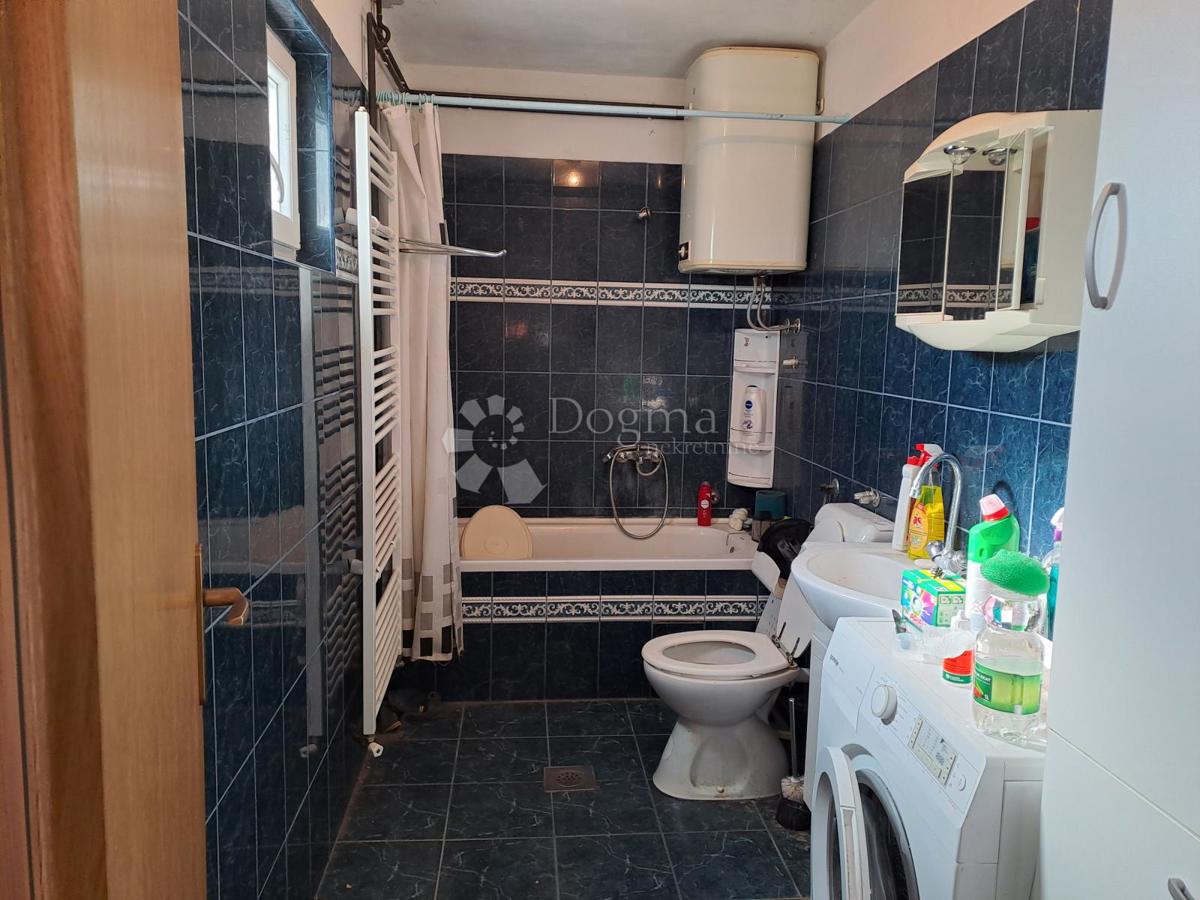 Casa Jošavica, Petrinja, 597m2