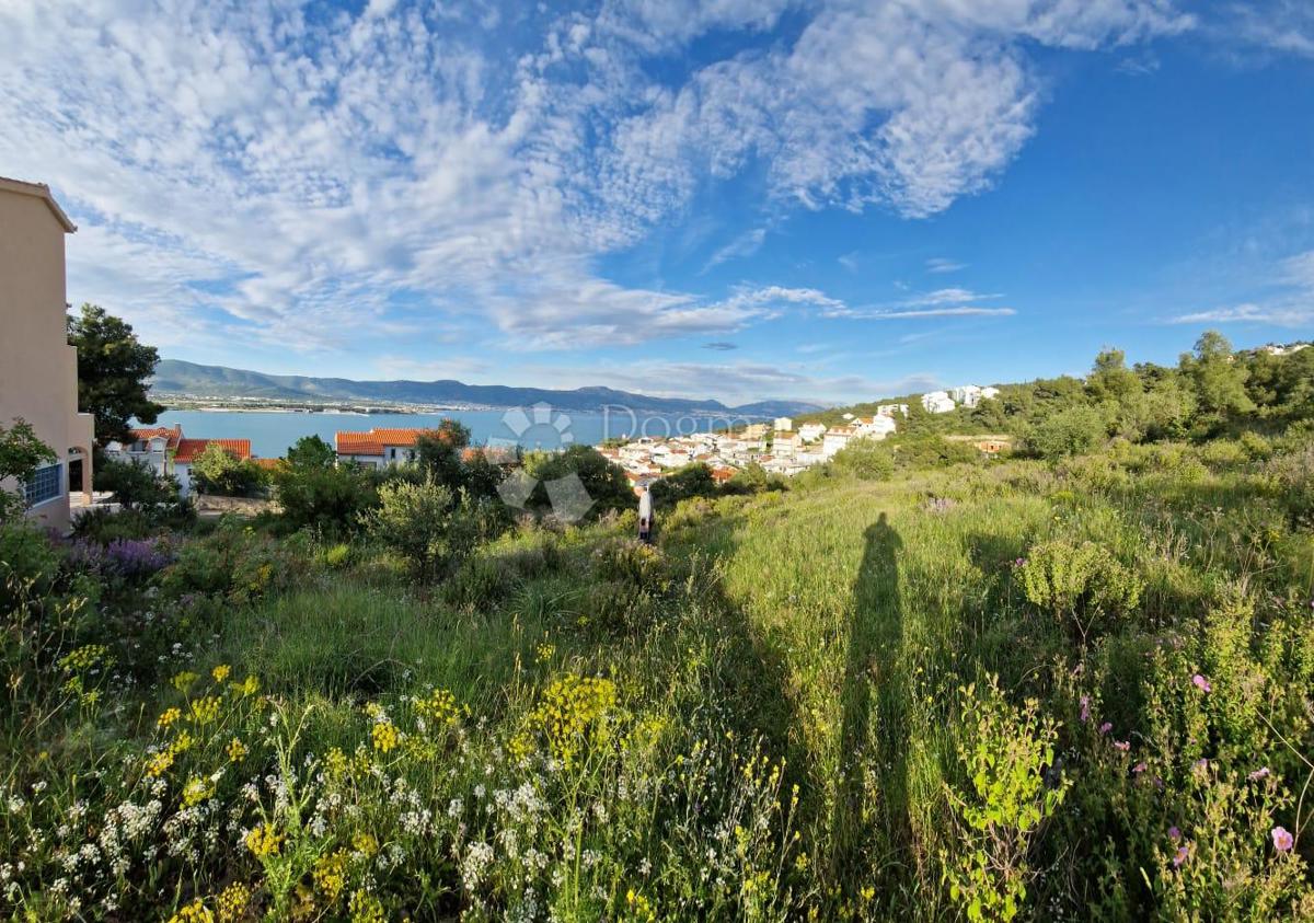 Terreno Žedno, Trogir - Okolica, 1.684m2