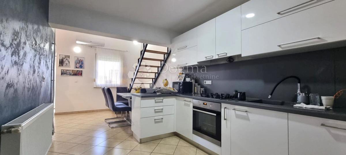Allogio Novigrad, 90m2