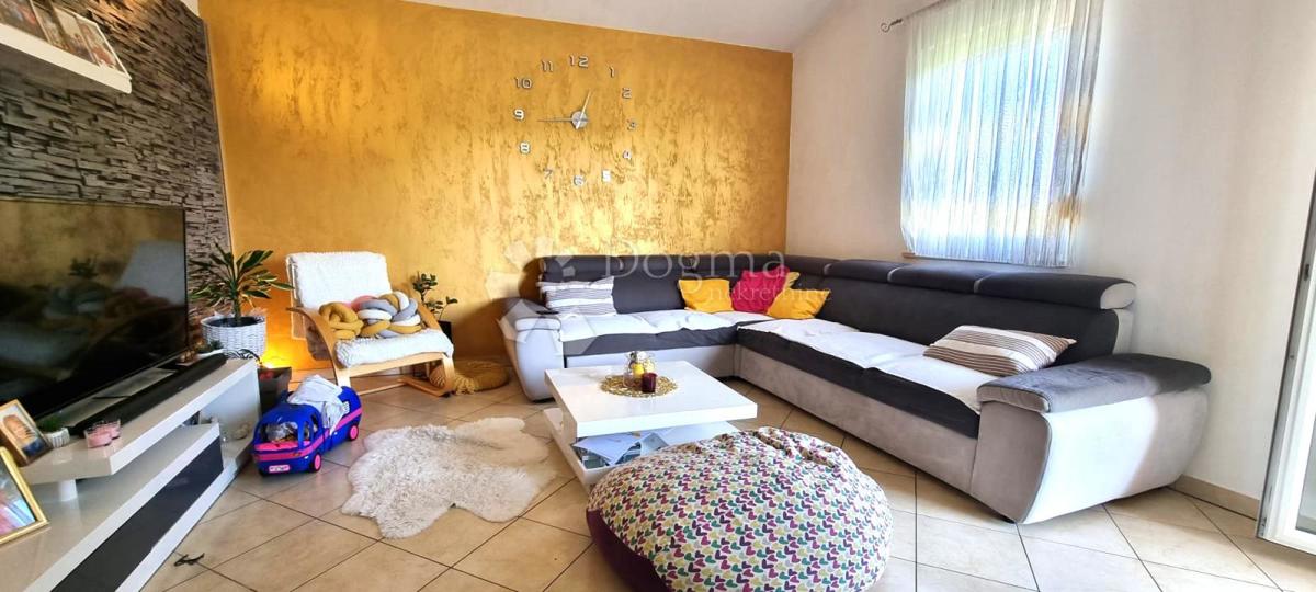 Allogio Novigrad, 90m2