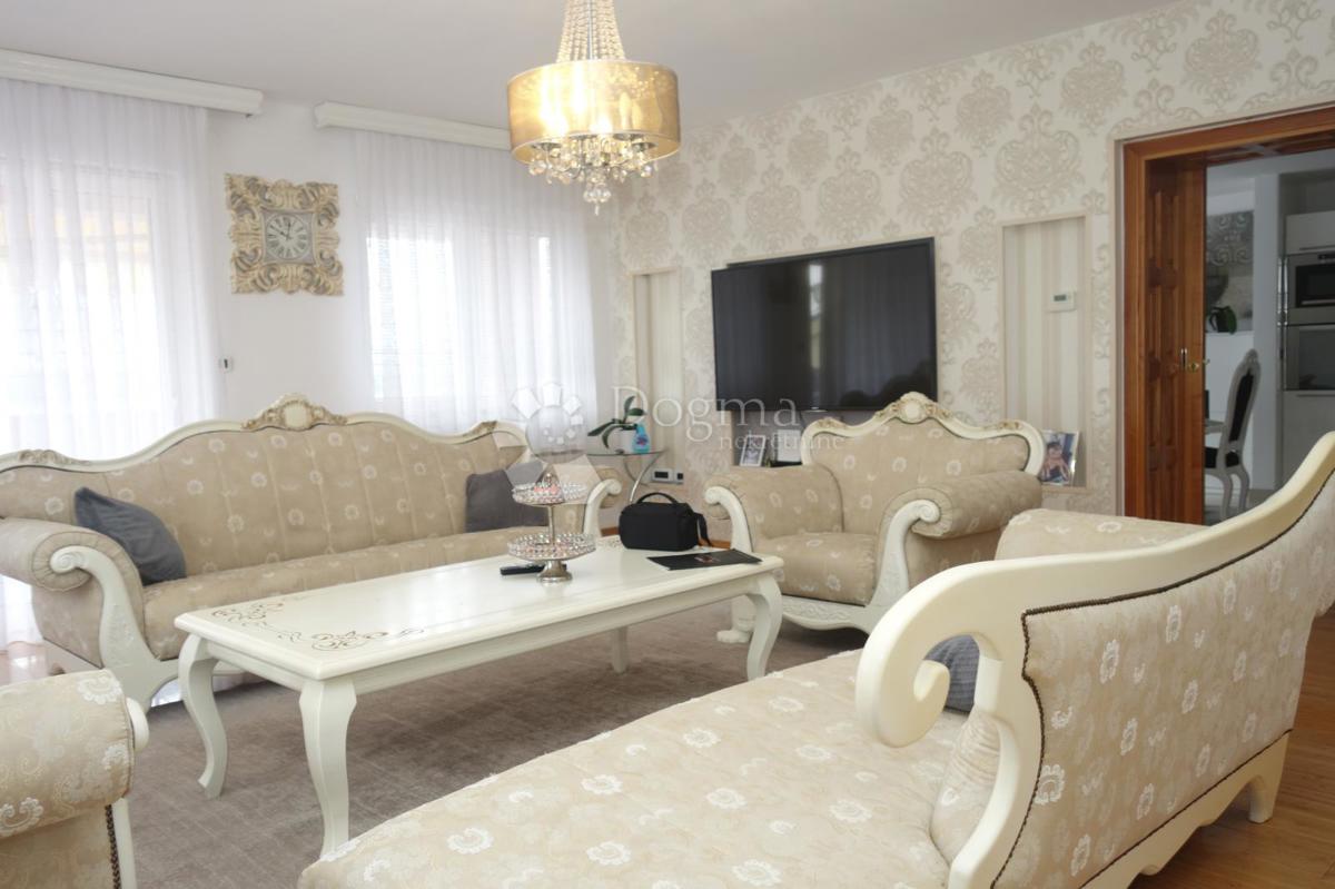 Allogio Crikvenica, 169,59m2