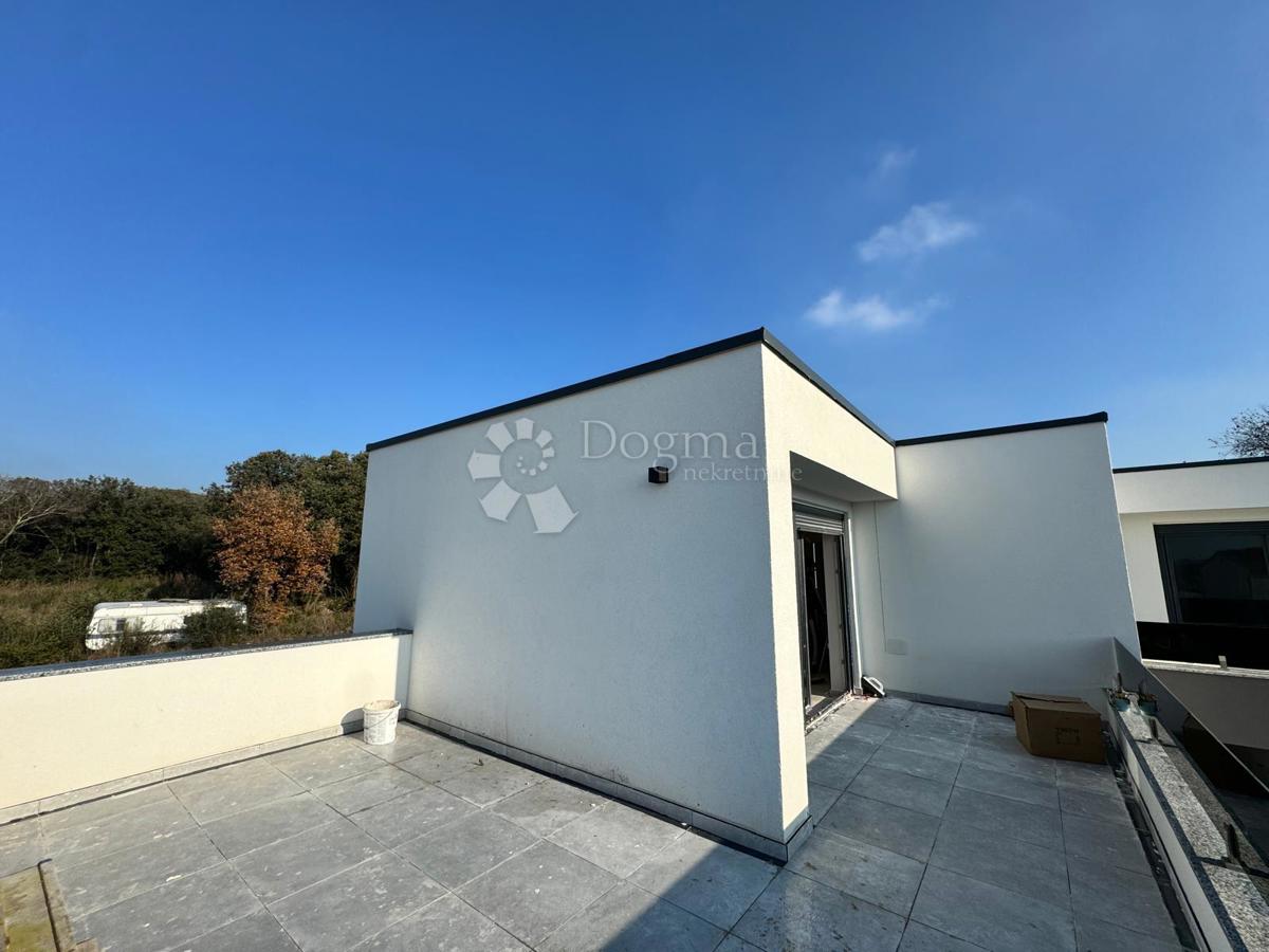 Casa Veli vrh, Pula, 200m2