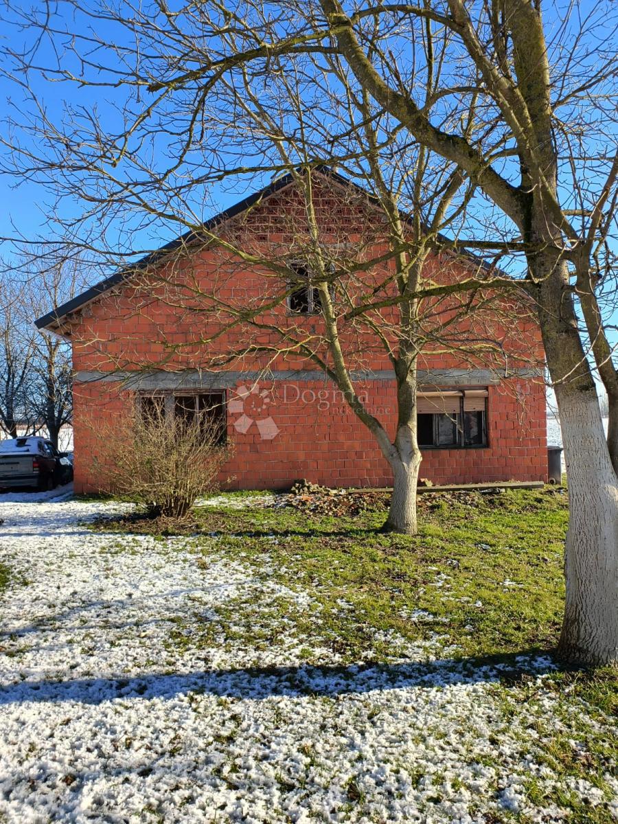 Terreno edificabile Sračinec, 22.429m2