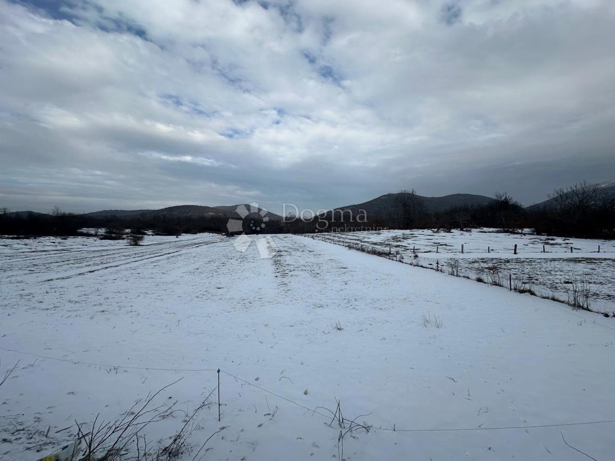 Terreno edificabile Ličko Cerje, Lovinac, 4.350m2