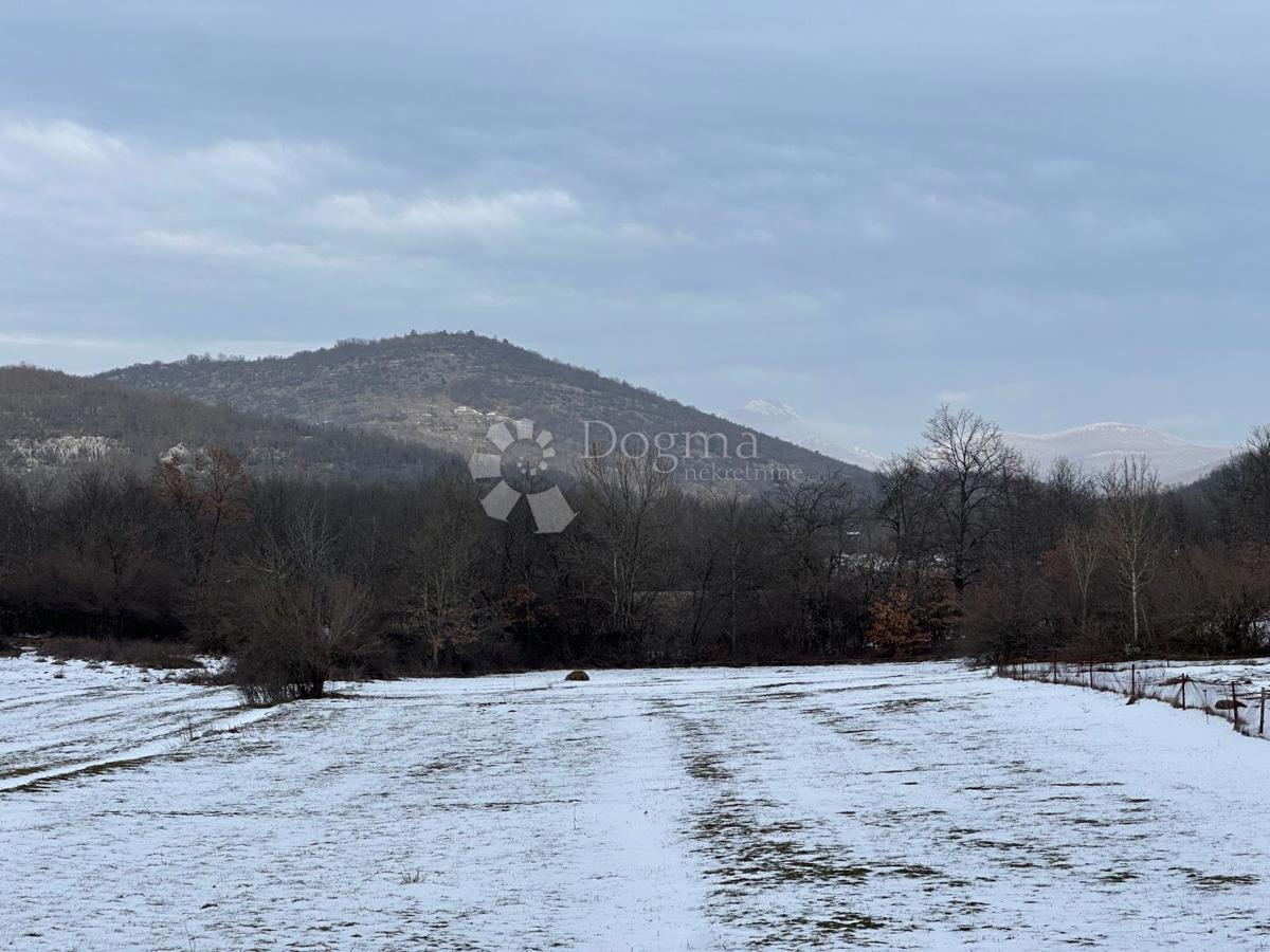 Terreno edificabile Ličko Cerje, Lovinac, 4.350m2