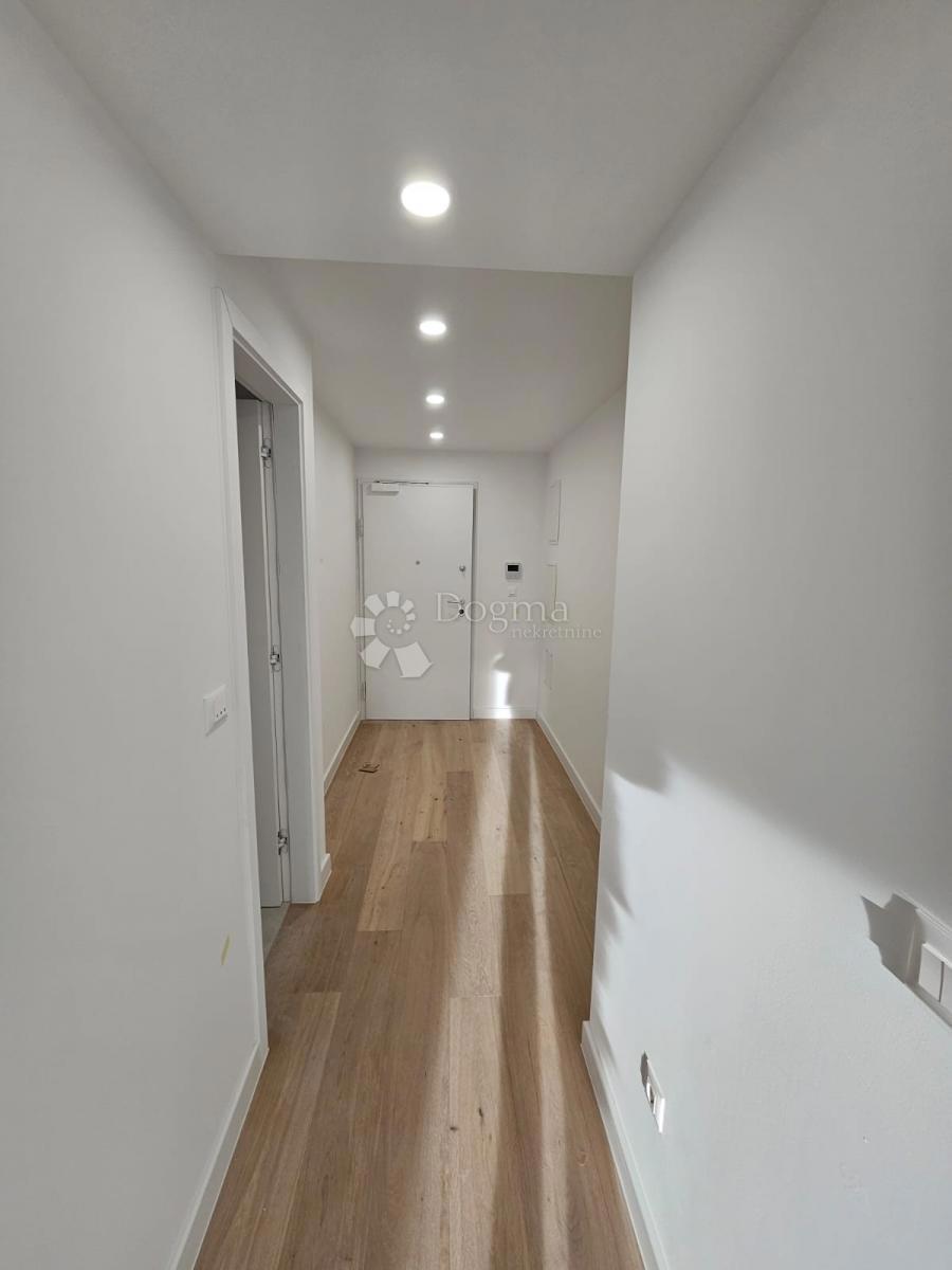 Allogio Makarska, 71m2