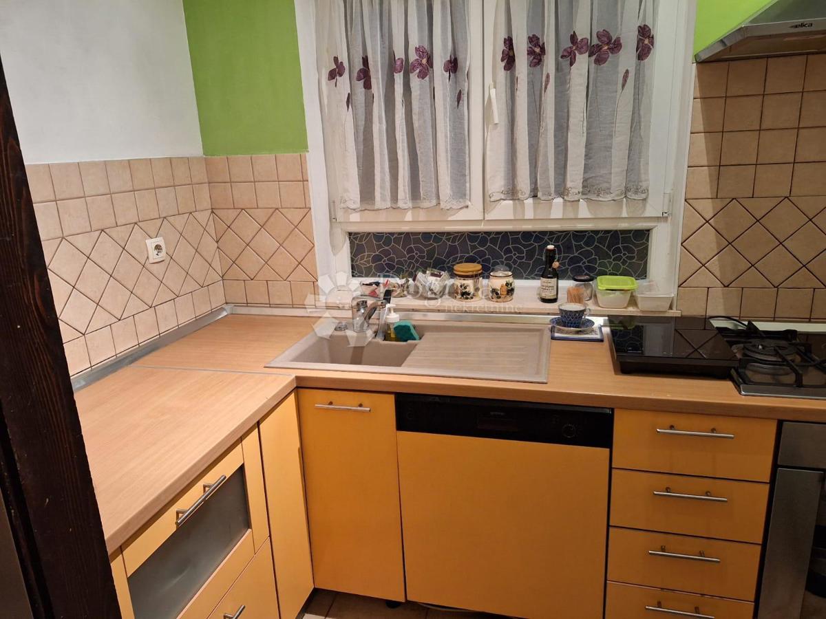 Allogio Grad, Šibenik, 79,70m2