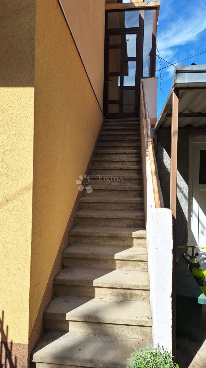 Allogio Grad, Šibenik, 79,70m2