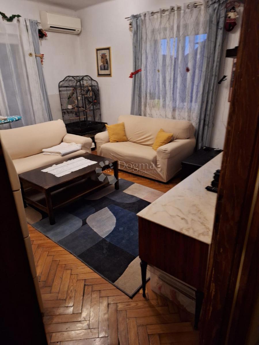 Allogio Grad, Šibenik, 79,70m2