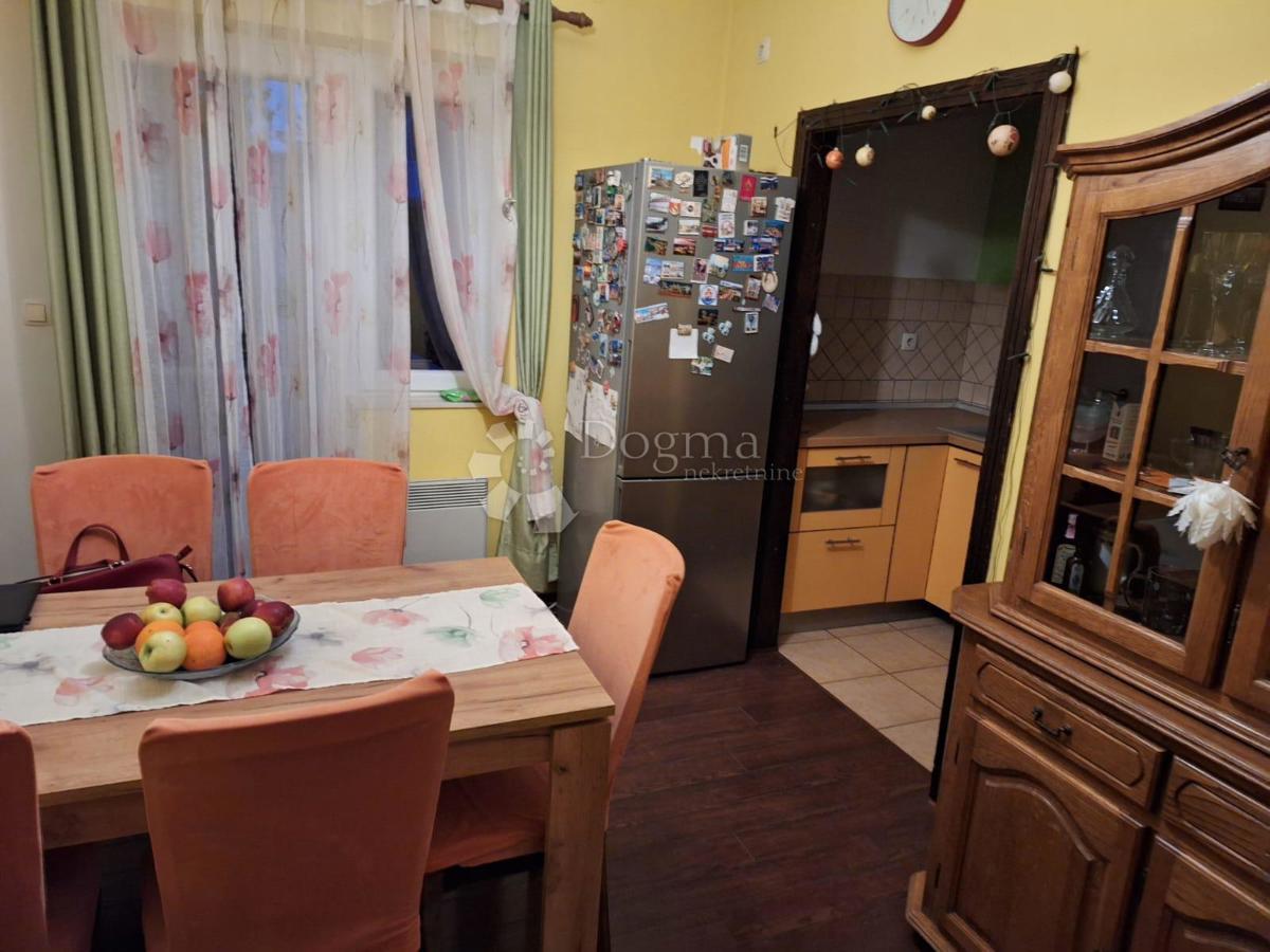 Allogio Grad, Šibenik, 79,70m2