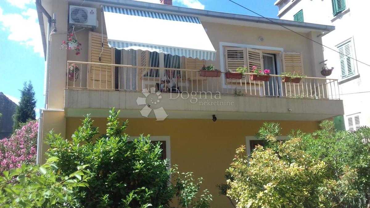 Allogio Grad, Šibenik, 79,70m2