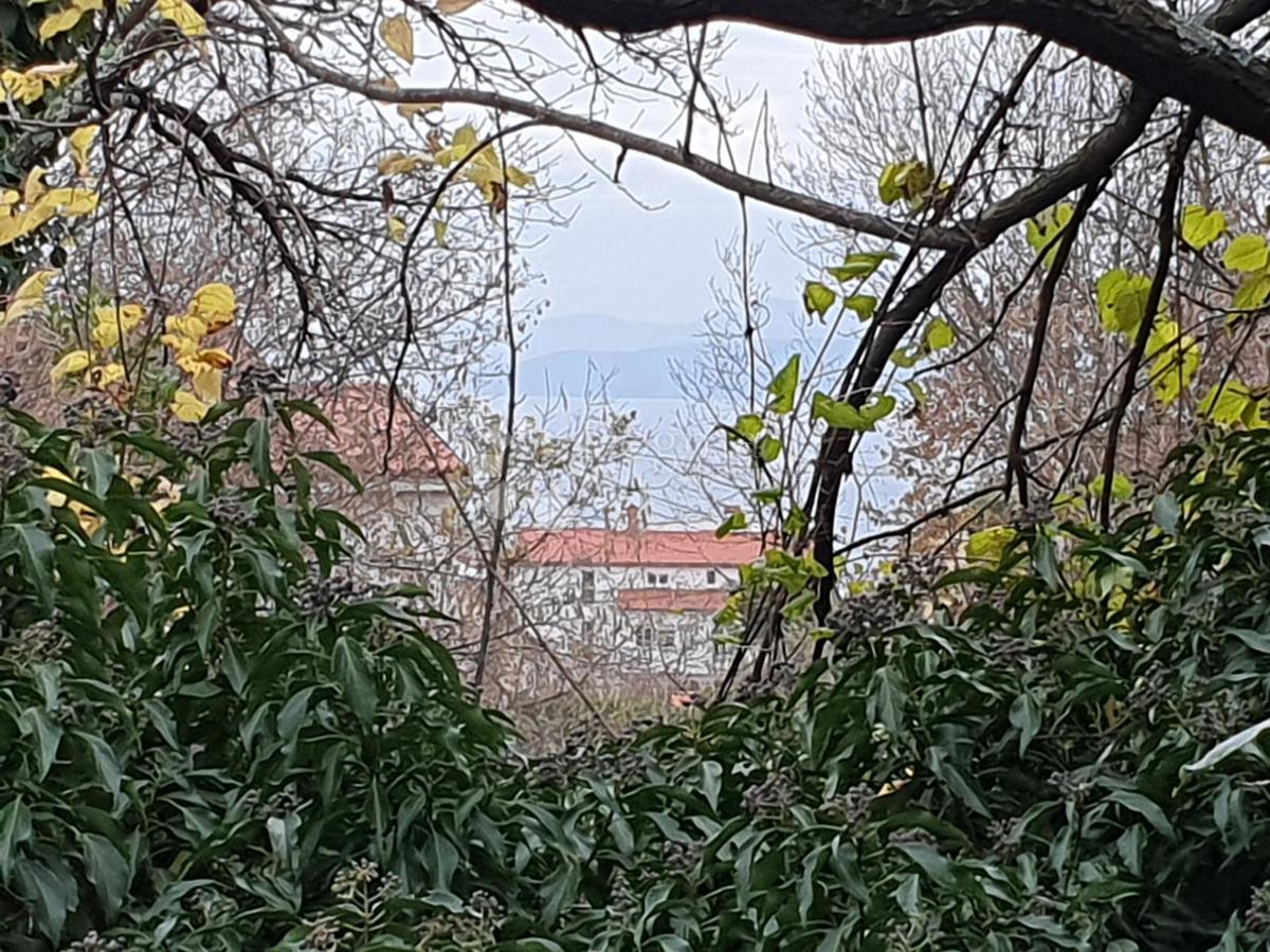 Terreno edificabile Trinajstići, Kastav, 800m2